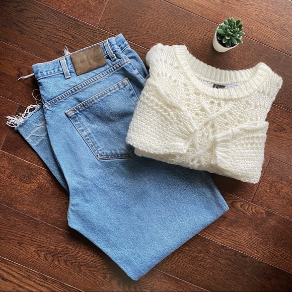 Chunky Cropped Sweater - Picture 11 of 11